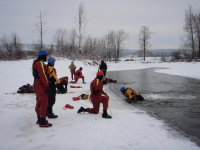Ice Safety Rescue Technician Level 2 (ISRT2)